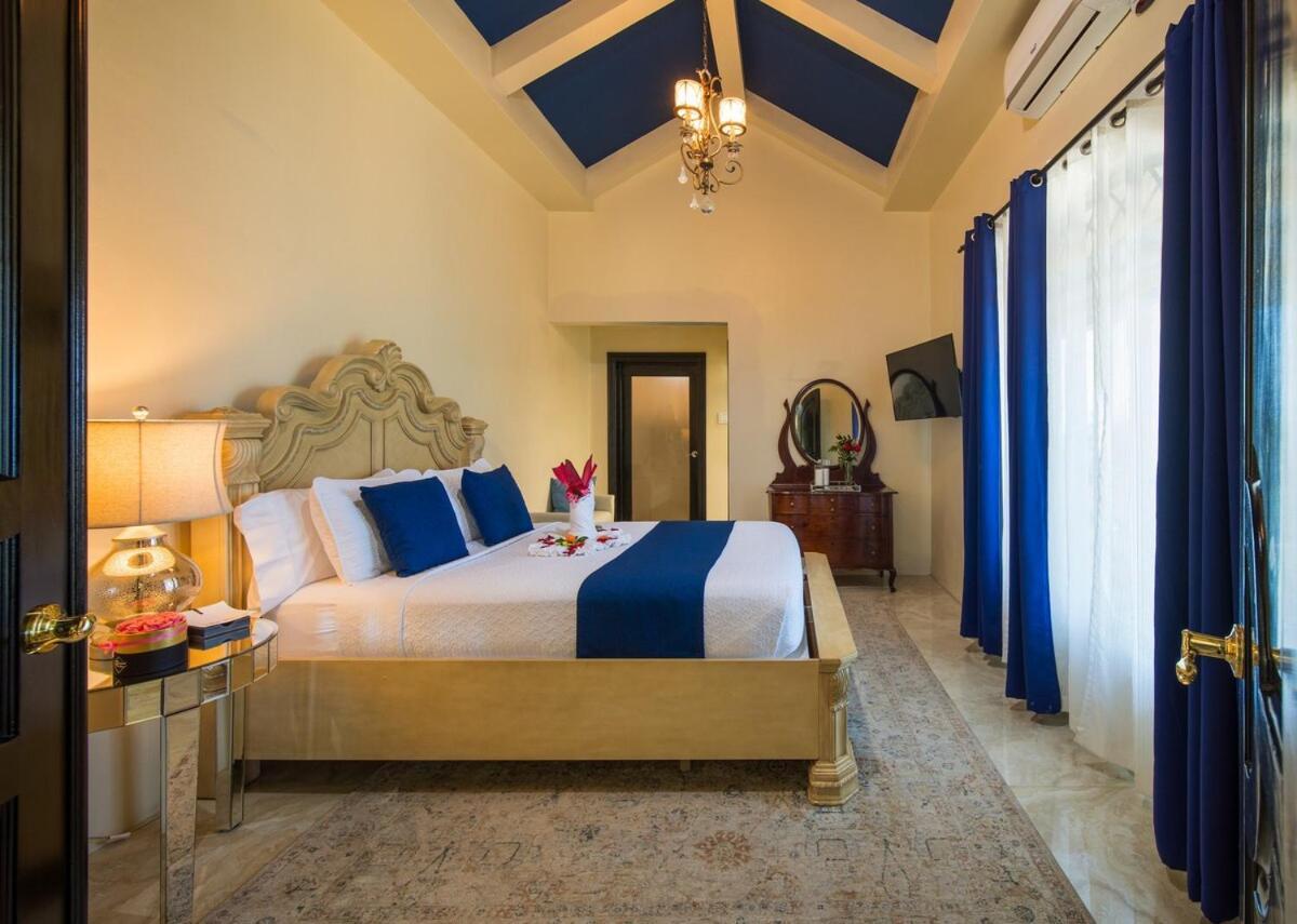 Villa Mimosa Jamaica Exclusive Luxury Stay- Resort Vibe Discovery Bay Extérieur photo